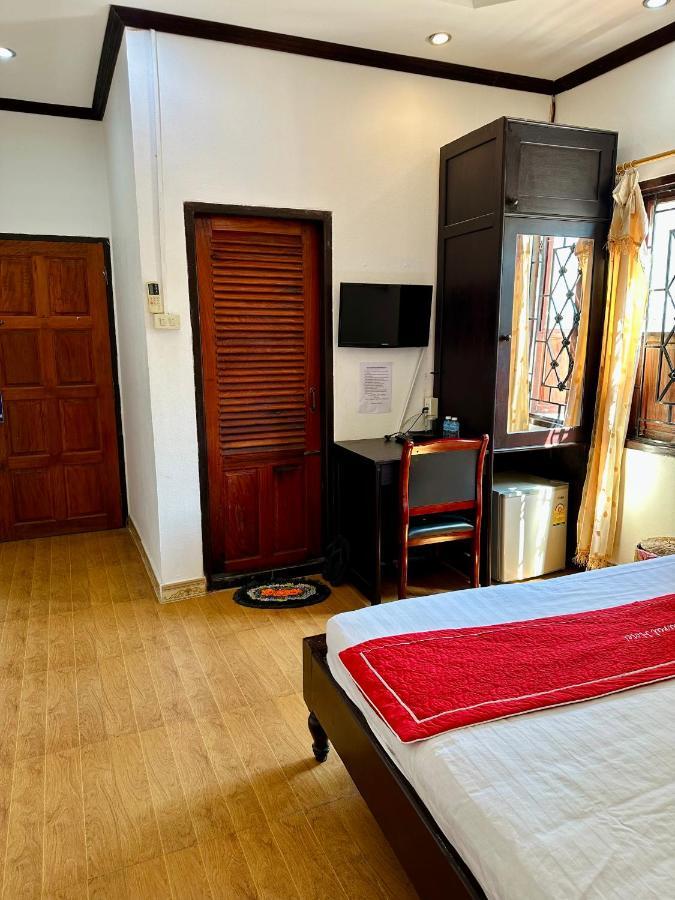 Singharat Boutique House Bed and Breakfast Luang Prabang Buitenkant foto