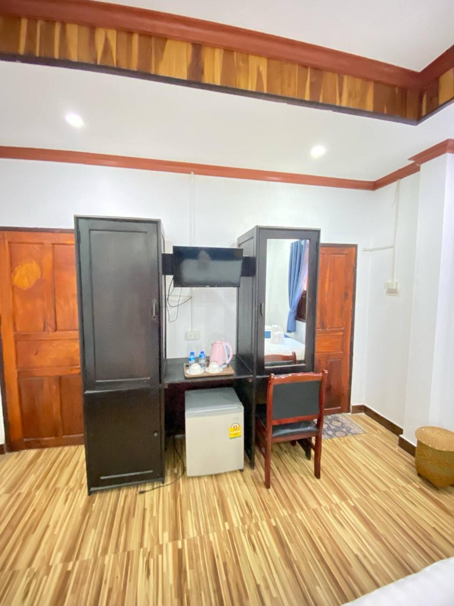 Singharat Boutique House Bed and Breakfast Luang Prabang Buitenkant foto