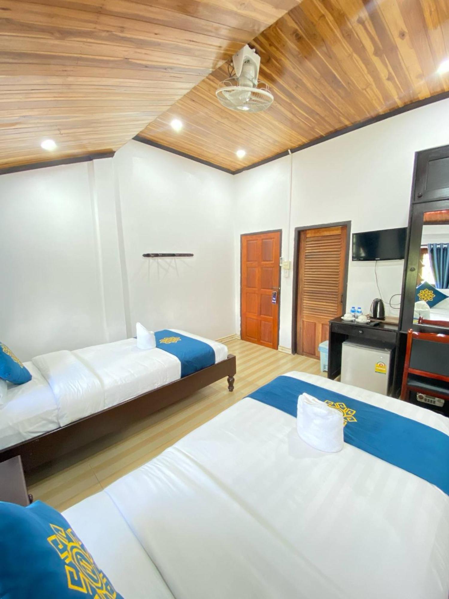 Singharat Boutique House Bed and Breakfast Luang Prabang Buitenkant foto