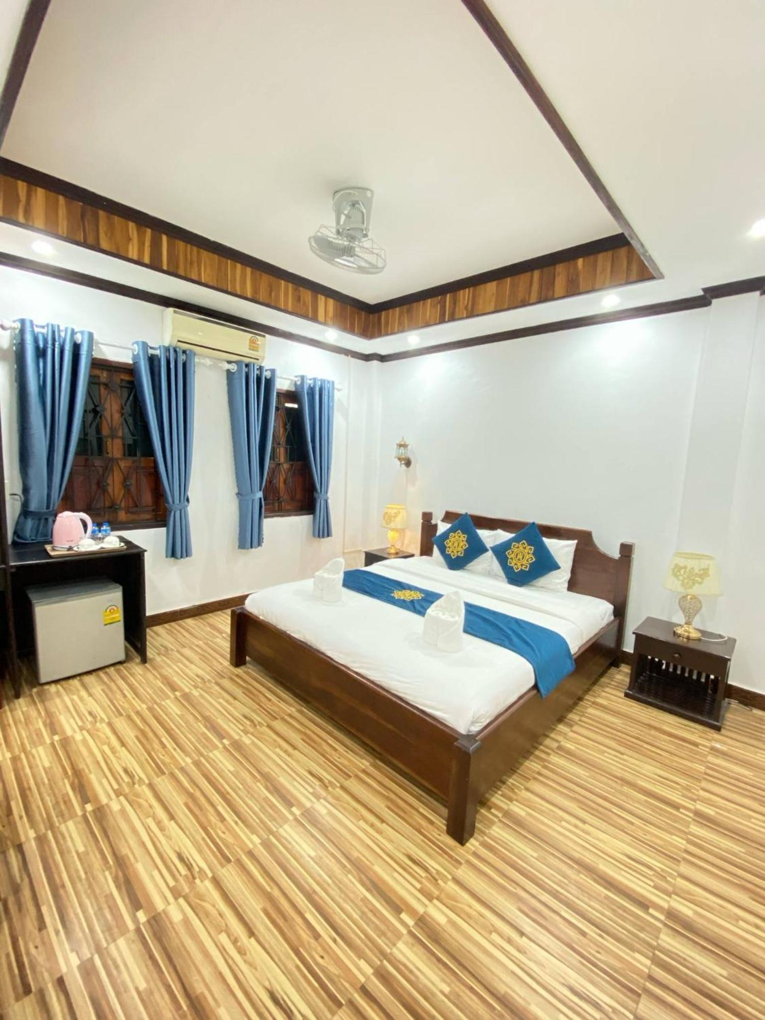 Singharat Boutique House Bed and Breakfast Luang Prabang Buitenkant foto
