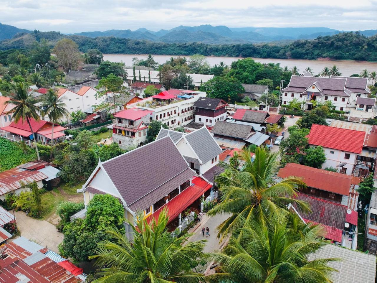Singharat Boutique House Bed and Breakfast Luang Prabang Buitenkant foto