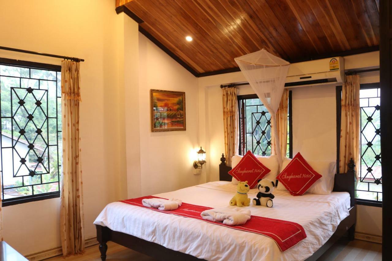 Singharat Boutique House Bed and Breakfast Luang Prabang Buitenkant foto